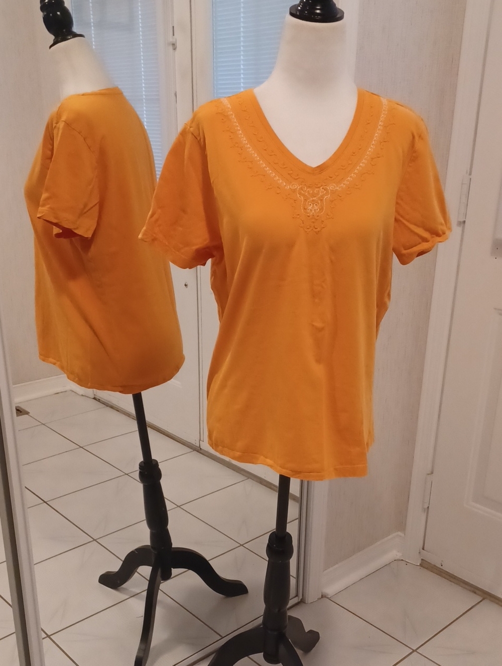 4/$30 Orange V-Neck Short Sleeve Tee with Embroidery - Size Large